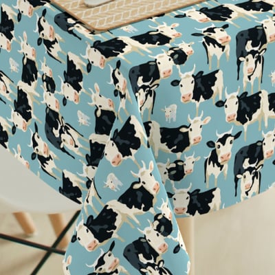 Cute cows — afbeelding 2 van 3